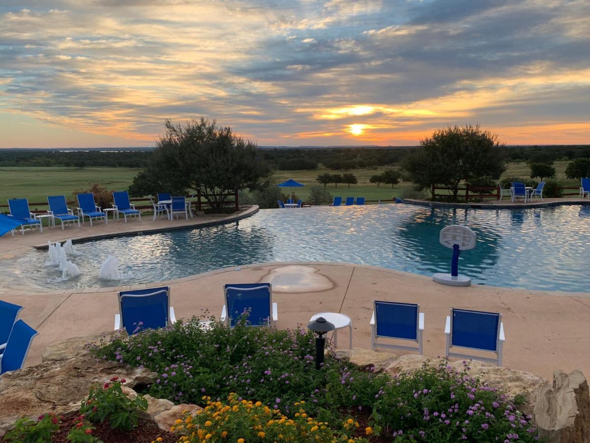 The Hideout Golf Club & Resort Lake Brownwood 外观 照片